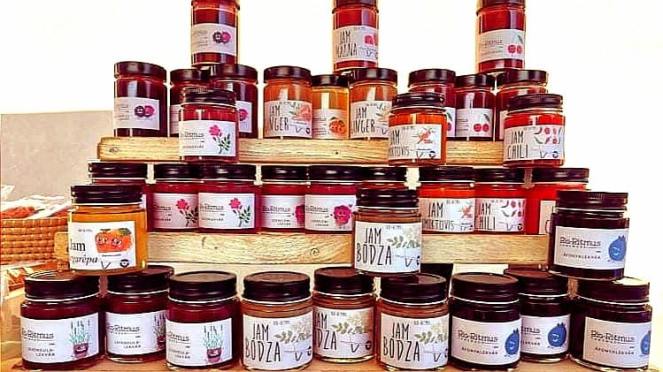 117208426_764249577660071_6173868382968033099_n